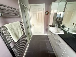 Photo 23- click for photo gallery